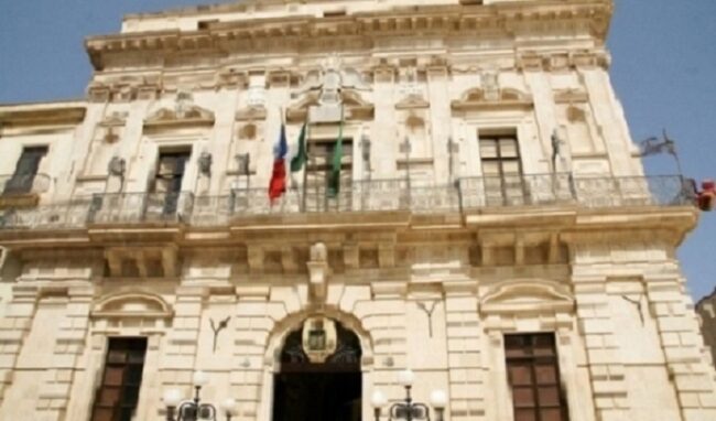 Siracusa, Spi Cgil, Fnp Cisl e Uil Pensionati: "Il Comune non invia la manifestazione di interesse e perde 1,6 milioni"