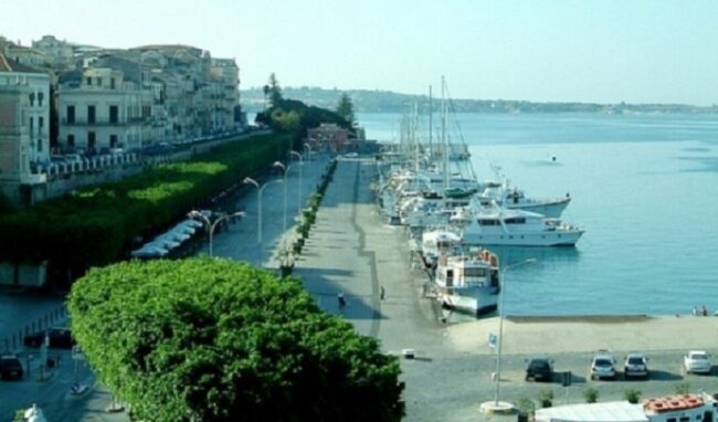 Siracusa, sabato sera vaccini anticovid senza prenotazione alla Marina