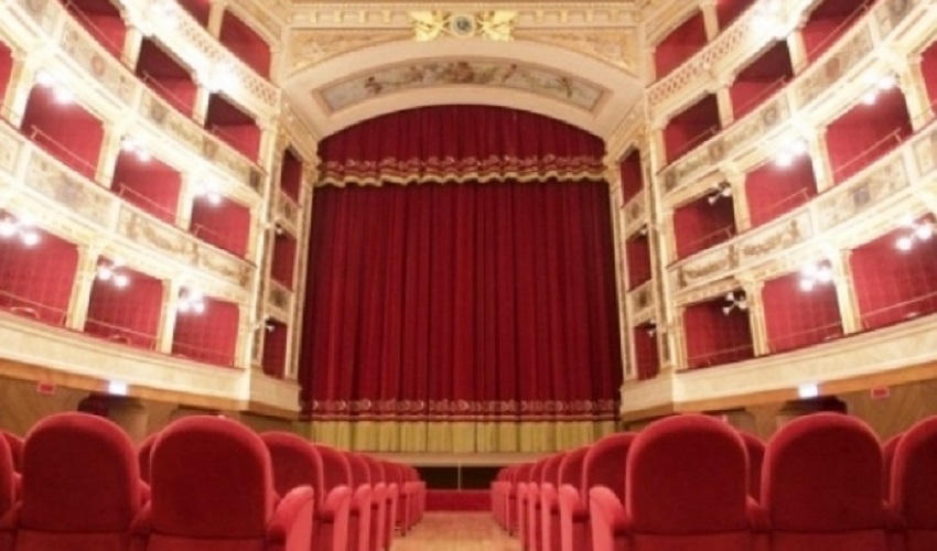 Teatro comunale di Siracusa, oggi la consegna al gestore