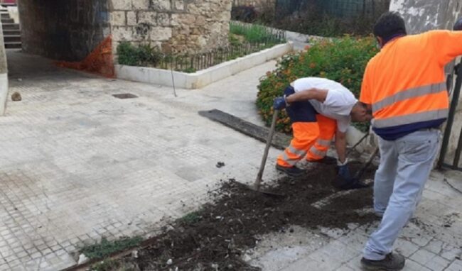 Proseguono gli interventi di pulizia delle caditoie stradali a Siracusa