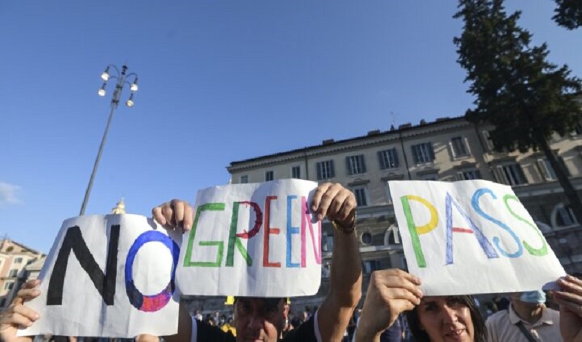 Sbarca a Siracusa la protesta dei "No Green Pass"