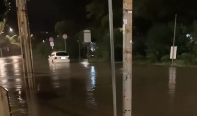 Maltempo su Palermo, frane e strade allagate