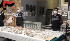 Sequestrati 11.000 reperti archeologici tra Siracusa e Caronia
