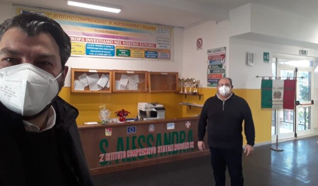 Scuole a Rosolini, sabato sanificazione e domenica tamponi per studenti e prof