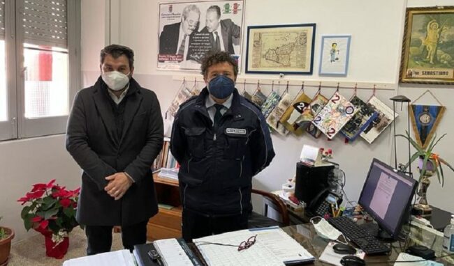 Impennata di contagi a Rosolini, il sindaco sospende il mercato quindicinale