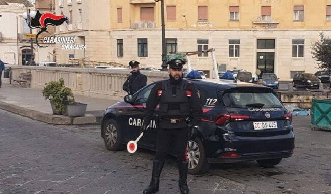 Evade i domiciliari: rintracciato e arrestato 33enne siracusano