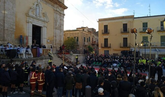 Tragedia di Ravanusa, il conto dei funerali ai parenti delle vittime