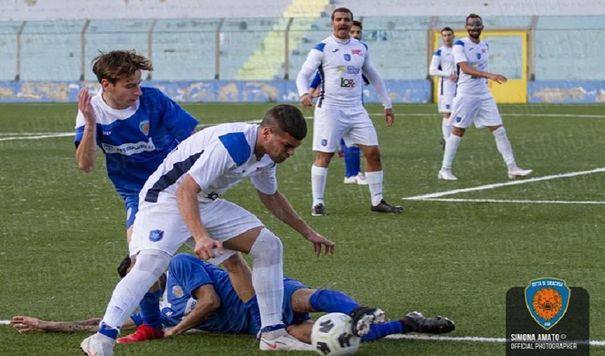 Città di Siracusa sconfitto dal Ragusa: gli azzurri recriminano per un rigore non concesso