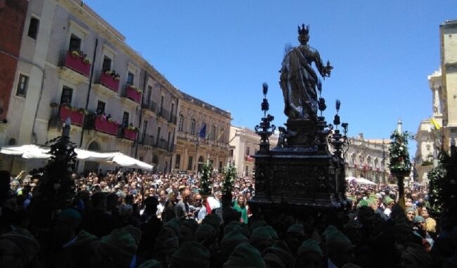 Processioni religiose: via libera dai vescovi siciliani