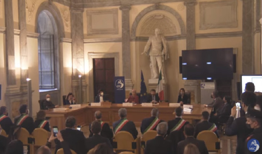 "Capitale Italiana della Cultura 2024", il titolo a Pesaro. A Siracusa resta il gran lavoro del dossier