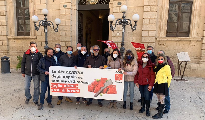 Sit in al Vermexio dei lavoratori Util Service e Nettuno: si replica venerdì