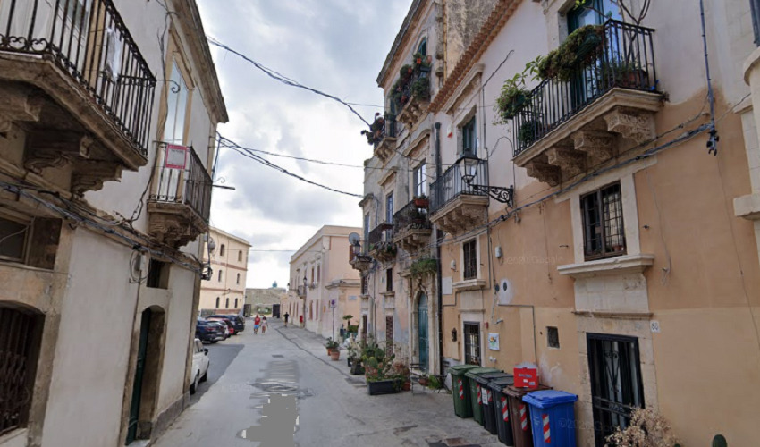 Percorso pedonale in via Castello Maniace: lavori al via dal 4 maggio