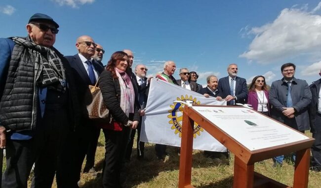 Inaugurato il nuovo bosco nella Riserva Saline di Priolo