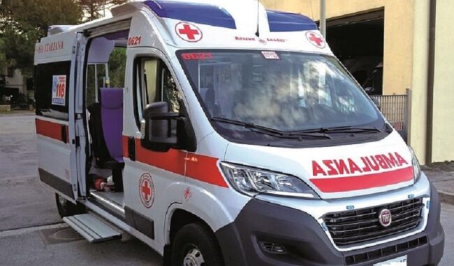 Cassibile di nuovo senza ambulanza: dirottata a Ortigia
