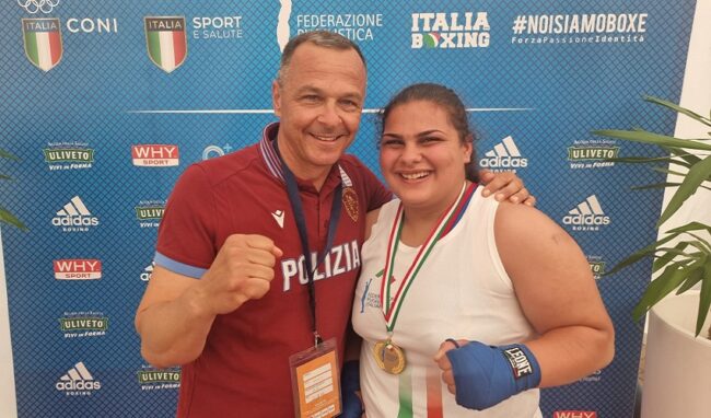 La siracusana Maria Nicolosi medaglia d'oro ai Campionati italiani Junior di boxe