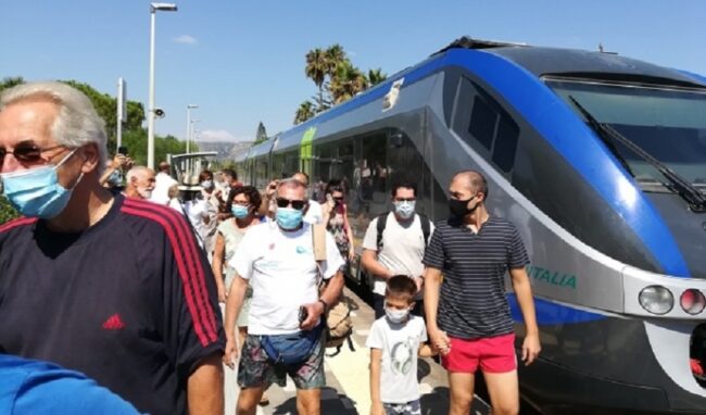 Al mare in treno, confermata la linea speciale Barocco line