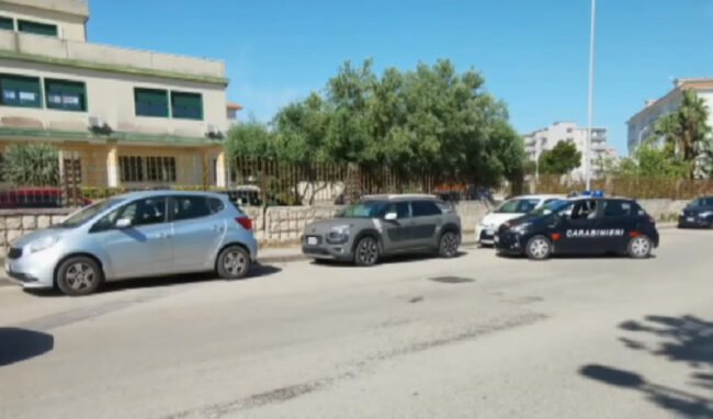 Uomo gambizzato a Siracusa il 30 maggio: ci fu una sparatoria. Altri due arresti