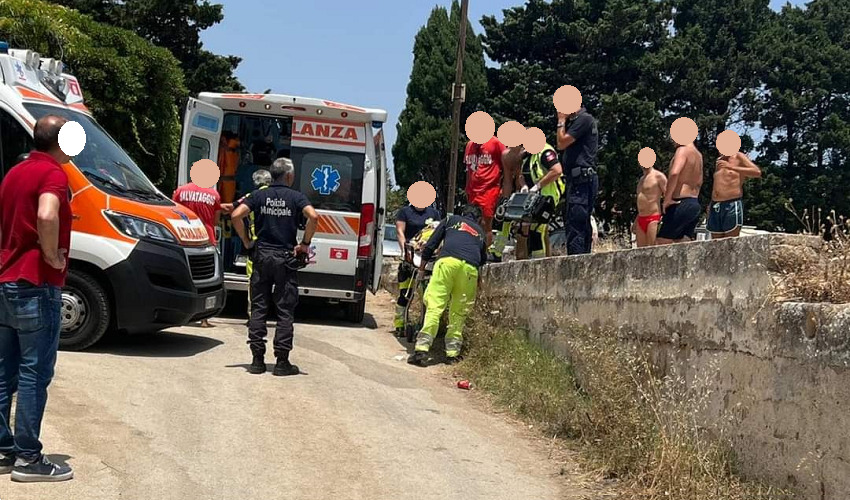 Tragedia in spiaggia all'Arenella: perde la vita un bagnante