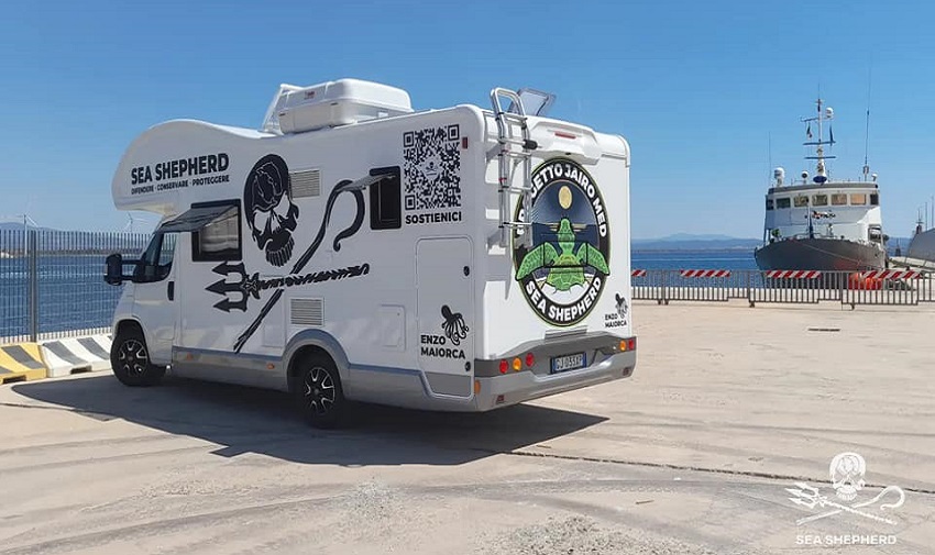Un camper per i volontari di Sea Shepherd: è stato intitolato a Enzo Maiorca