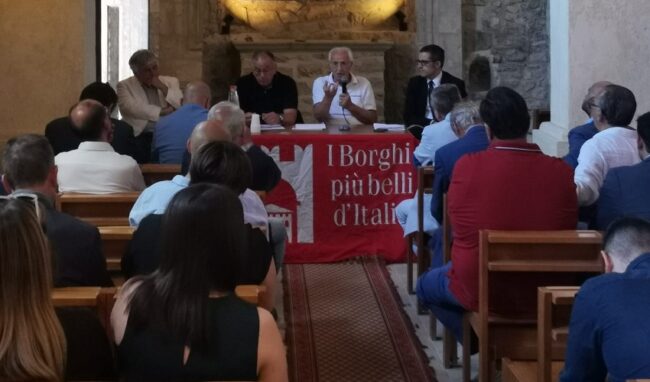 Michelangelo Giansiracusa nuovo coordinatore regionale dell’associazione Borghi più belli d'Italia