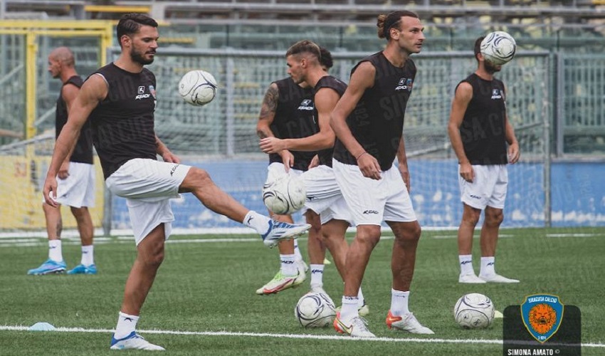 Primo allenamento in azzurro per l'attaccante Luca Savasta: "Contento di far parte di un progetto serio"