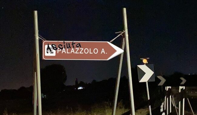 Cartellonistica stradale per la zona montana del Siracusano inadeguata