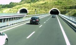 Autostrada Siracusa-Catania: interventi di sostituzione dei corpi illuminanti nelle gallerie