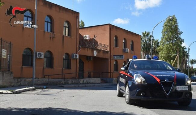 Minorenne indotta a prostituirsi da madre e sorella: 6 indagati. Due in carcere