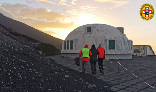 Intervento di soccorso ad un runner lungo la pista di Piano Provenzana