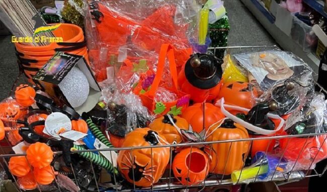 Halloween sicuro: oltre 60.000 prodotti sequestrati a Noto