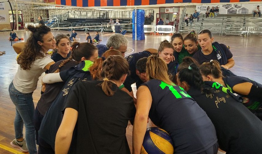 Volley femminile, sfida interna con la Amici del Volley per la Genovese Umberto Siracusa