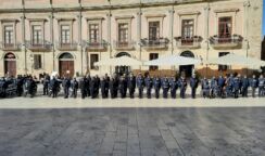Festa della Polizia municipale: la cerimonia in piazza Duomo
