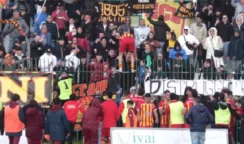 Calciatori e dirigenti del Siracusa “ostaggio” dei tifosi dell'Igea Virtus per un’ora e mezza