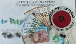 Possesso di droga a fini di spaccio: 46enne denunciato