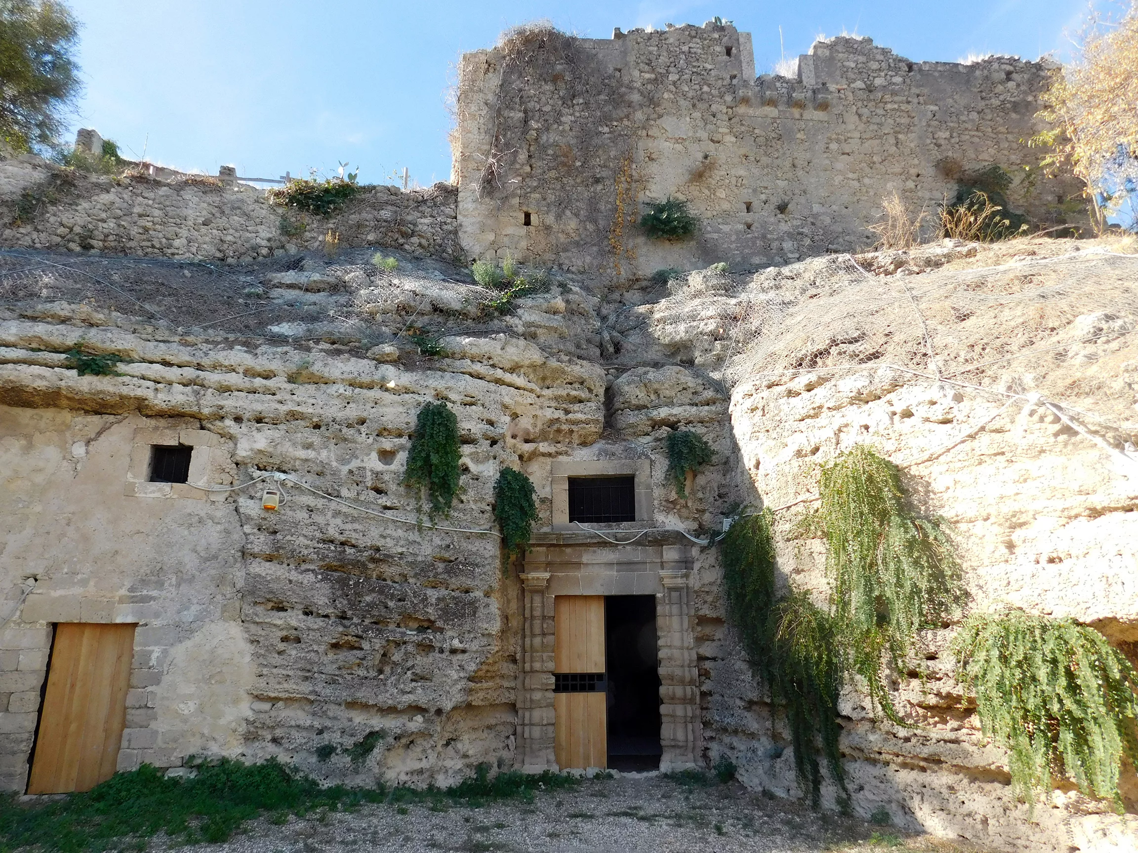 La chiesa rupestre del Crocifisso