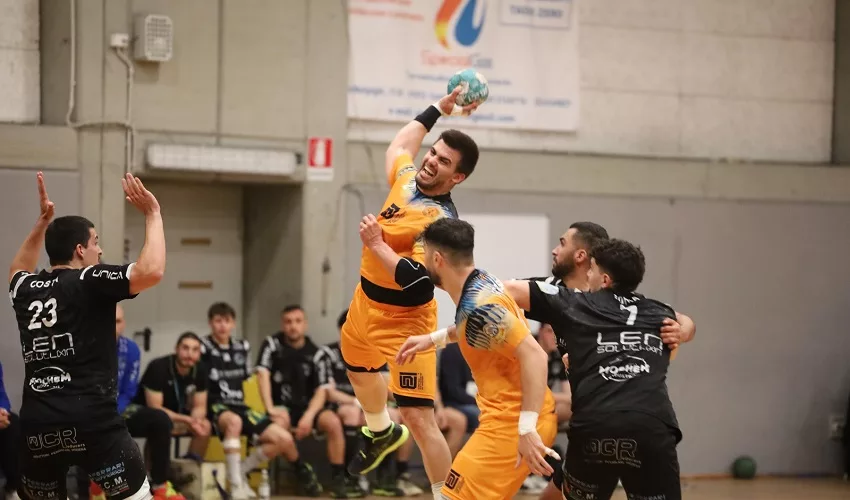 Pareggio (28-28) che vale la salvezza per la Teamnetwork Albatro a Carpi