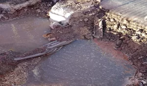 Rottura condotta idrica in viale Cadorna: Borgata senz'acqua