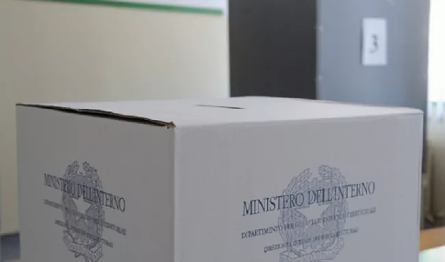 Referedum, seggi aperti oggi dalle 7 alle 23 e lunedì dalle 7 alle 15