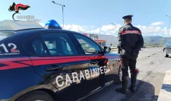 Armato di un machete rapina un supermercato a Francofonte: 20enne denunciato rapina