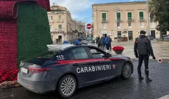 Si spaccia per marescialla dei Carabinieri per truffare una donna ad Avola: 31enne arrestata marescialla