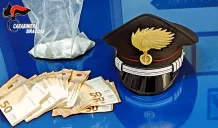 In auto con 102 grammi di cocaina e 1.200 euro: 40enne arrestato 1 auto