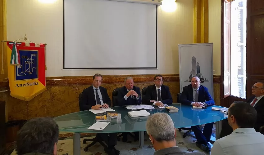 Fondo di solidarietà comunale, Anci Sicilia: “Duecento milioni in meno ai Comuni dell’Isola”