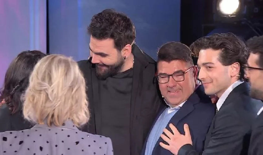 I siracusani Annamaria e Giuseppe a “C’è posta per te”: in regalo per lui “Il Volo”