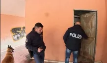 Spaccio, 27enne arrestato. In casa 40 grammi di cocaina 1 spaccio