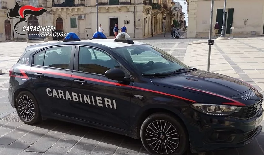 Rapina, furto, lesioni personali e resistenza a pubblico ufficiale: 29enne arrestato