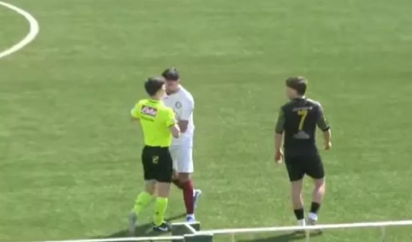 Maxi squalifiche ai calciatori del Rosolini coinvolti nell’aggressione all’arbitro della partita dell’8 febbraio