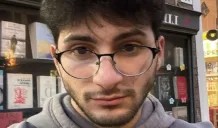 Docente a 19 anni: Emanuele scambiato per studente in una scuola superiore 1 studente