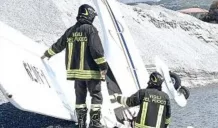 Ultraleggero partito da Siracusa precipita sulla spiaggia del Cosentino: illesi i 2 a bordo 1 ultraleggero