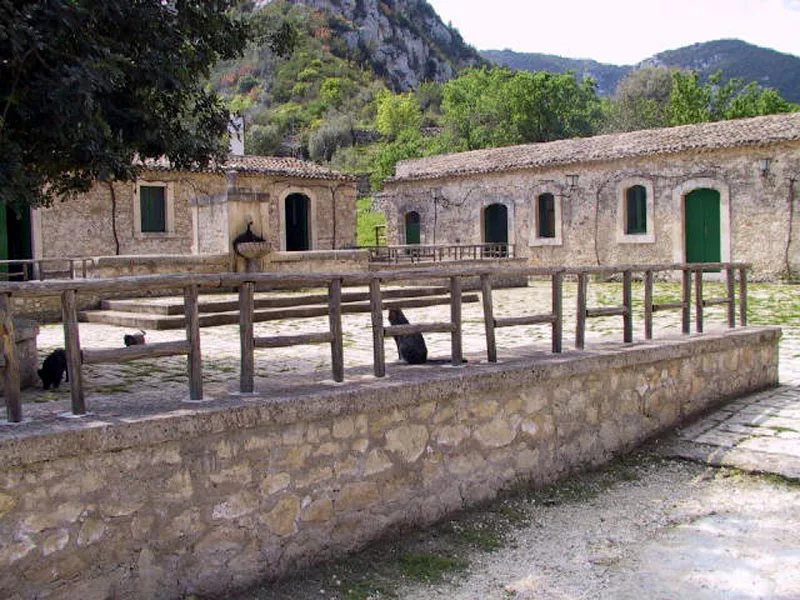 La Riserva Naturale Orientata “Pantalica, Valle dell’Anapo e Torrente Cava Grande”