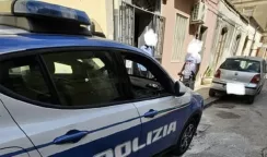 Casa-dormitorio alla Borgata: all'interno trovati 10 cittadini stranieri casa-dormitorio